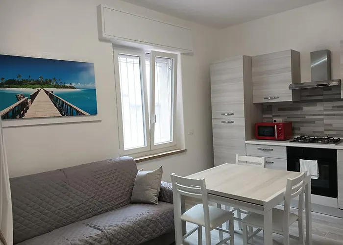 Holidays Lägenhet Alassio